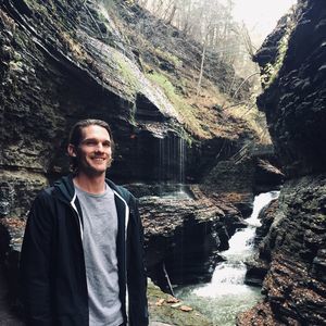 Meet your Posher, Casey